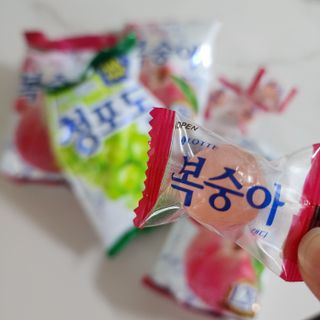 청포도캔디 복숭아캔디 — 5점을 준 리뷰어가 2022년 11월 올린 사용 사진
