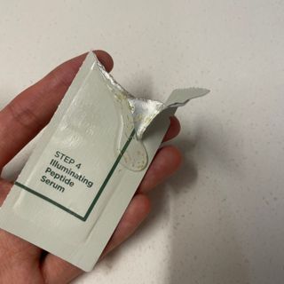 태그스킨 4스텝 주름개선 피부미백 영양 마스크팩 3개 세트(최신버전) — 5점을 준 리뷰어가 2022년 6월 올린 사용 사진
