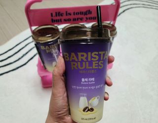 바리스타룰스 돌체 라떼 — 5점을 준 리뷰어가 2023년 4월 올린 사용 사진