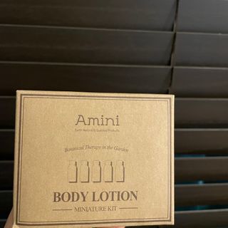 아미니 플라워 테라피 바디로션 5종키트 — 4점을 준 리뷰어가 2021년 2월 올린 사용 사진