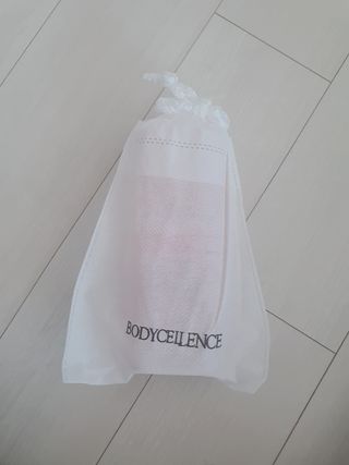 [바디셀런스] 속보습+사용감+향 모두 잡은 / 세라드린 속보습 핑크토너 300ml — 5점을 준 리뷰어가 2022년 2월 올린 사용 사진