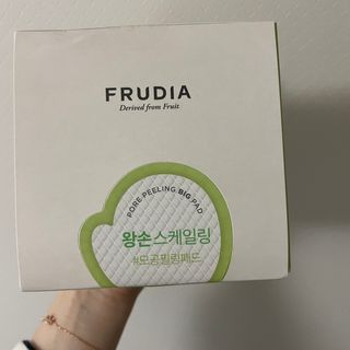 [후르디아] 약산성  모공 필링 패드(70매) — 4점을 준 리뷰어가 2021년 5월 올린 사용 사진