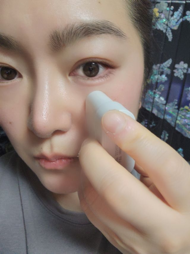 UVX 퀀텀 플라즈마 선스틱 리뷰 사진