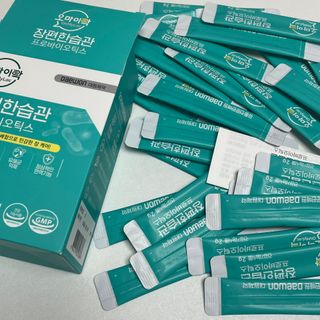 [유산균] 오마이락 장편한습관 프로바이오틱스 30P — 5점을 준 리뷰어가 2022년 12월 올린 사용 사진
