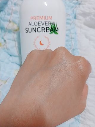 [닥터문] 프리미엄 알로에베라 선크림 500ml — 5점을 준 리뷰어가 2022년 5월 올린 사용 사진