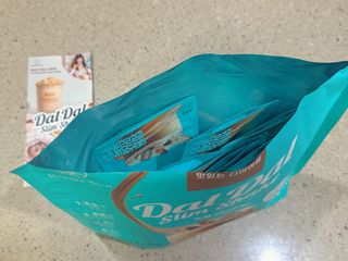 달달슬림쉐이크 [블로그]달달슬림 맛있는 단백질 쉐이크 파우치 다이어트 식사대용 프로틴 파우더 보충제 — 5점을 준 리뷰어가 2025년 9월 올린 사용 사진