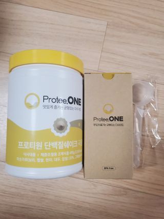 프로티원 단백질쉐이크 곡물맛 2주분 1통+보틀 — 5점을 준 리뷰어가 2021년 4월 올린 사용 사진
