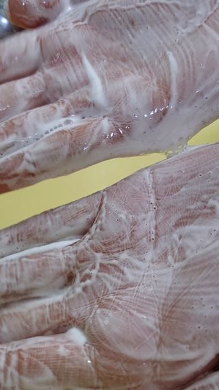 닥터에프파이브 젤리스크럽 소프트 클렌징폼 120ml — 5점을 준 리뷰어가 2022년 5월 올린 사용 사진