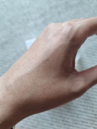 브에노 파리퀸 윌 페이스 오일 — 5점을 준 리뷰어가 2021년 6월 올린 사용 사진