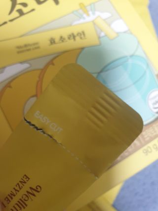 목 넘김이 편한 곡물발효효소 웰테므 효소라인 — 5점을 준 리뷰어가 2023년 2월 올린 사용 사진