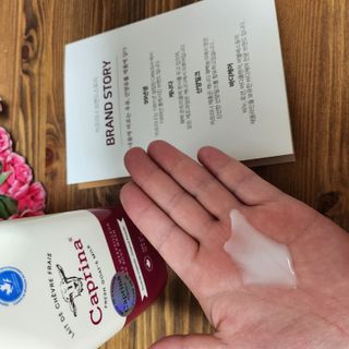 카프리나 프레쉬 산양밀크 어메이징 바디워시 500ml(오리지널향) — 5점을 준 리뷰어가 2023년 4월 올린 사용 사진