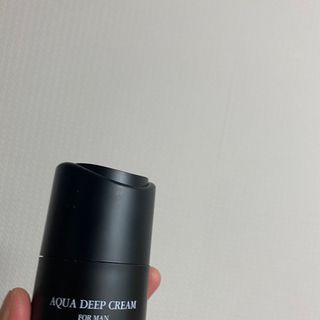 [위드덤]  아쿠아 딥크림 포맨 올인원 로션 — 4.5점을 준 리뷰어가 2022년 1월 올린 사용 사진