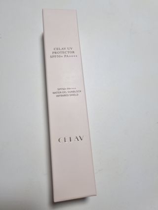 프리마인 선크림만 바꿨을 뿐인데 매일 물 2L챙겨먹고 기초케어 완벽하게 한 물빛피부 완성,셀라브UV프로텍터 — 5점을 준 리뷰어가 2023년 7월 올린 사용 사진