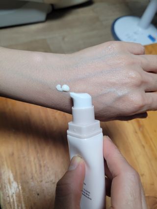 프리마인 선크림만 바꿨을 뿐인데 매일 물 2L챙겨먹고 기초케어 완벽하게 한 물빛피부 완성,셀라브UV프로텍터 — 5점을 준 리뷰어가 2023년 7월 올린 사용 사진