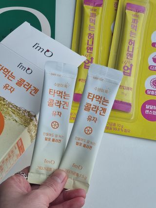 [음료수 대신 가능!]  빠르게 흡수되는 아임오 타먹는 콜라겐 1박스 — 4점을 준 리뷰어가 2023년 4월 올린 사용 사진