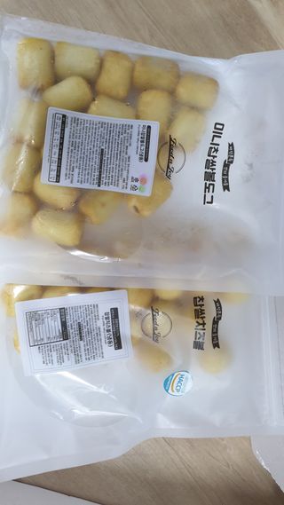 Dog&Ball 독앤볼 [Dog&Ball] 미니찹쌀볼도그 찹쌀치즈볼 — 4점을 준 리뷰어가 2021년 9월 올린 사용 사진