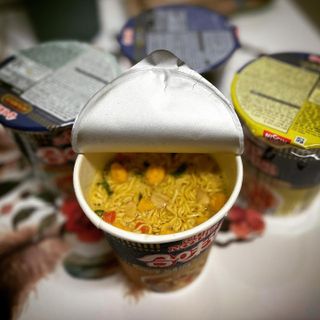 NISSIN 닛신 컵누들  4종 - 씨푸드오리지날, 씨푸드 스파이시, 씨푸드 커리, 씨푸드 XO소스 — 5점을 준 리뷰어가 2022년 11월 올린 사용 사진