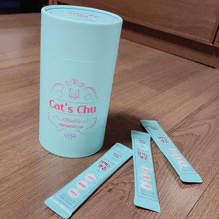 페페로니 잘 먹는 캣츄 - 원양선 참치 24개입 — 5점을 준 리뷰어가 2021년 7월 올린 사용 사진