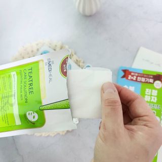 메디힐 올리브영 1등 마스크팩 워터마이드팩 2매 + 티트리팩 2매 기획세트 — 5점을 준 리뷰어가 2021년 3월 올린 사용 사진