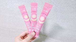 인디닥터 면역 생생 핑크 이뮨 젤리 + 타이탄 BCAA 프로틴 젤리스틱 — 4점을 준 리뷰어가 2022년 3월 올린 사용 사진