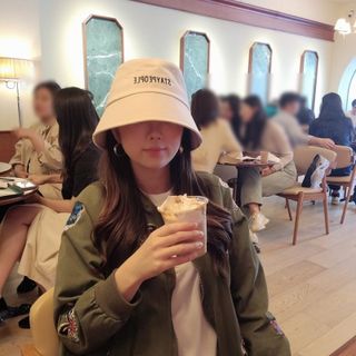 [스테이피플] STAYPEOPLE BUCKET HAT (IVORY) — 5점을 준 리뷰어가 2022년 9월 올린 사용 사진
