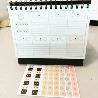 리훈 곰부 세우는 체크리스트 위클리 탁상 플래너 주간 일주일 계획표 — 5점을 준 리뷰어가 2023년 2월 올린 사용 사진