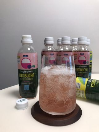 더그레잇티 콤부차 [매일유업] 더그레잇티 44kcal 콤부차 300ml *12개입 (오리지널 6개+베리리치 6개) — 5점을 준 리뷰어가 2023년 7월 올린 사용 사진