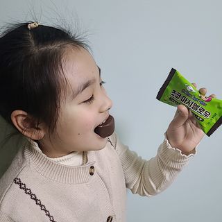 (주) 피치코리아 짱구 초코마시멜로우 X 10개입 — 5점을 준 리뷰어가 2023년 3월 올린 사용 사진