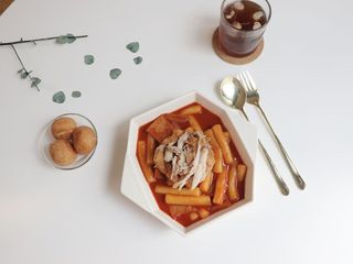 추억의 국민학교 떡볶이 국떡 뉴트로 5종 — 5점을 준 리뷰어가 2021년 11월 올린 사용 사진
