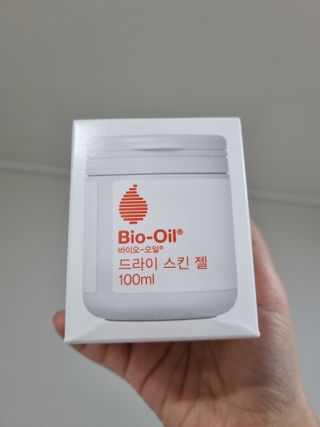 바이오오일 [바이오-오일] 드라이 스킨 젤 100ml — 5점을 준 리뷰어가 2021년 5월 올린 사용 사진