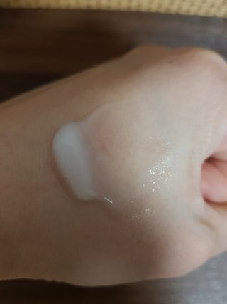버츠비 케어플러스 릴리빙포앤노즈로션 — 5점을 준 리뷰어가 2021년 4월 올린 사용 사진