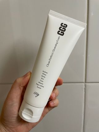 지지지 클린 퍼펙트 클렌징폼 120g — 4점을 준 리뷰어가 2022년 3월 올린 사용 사진