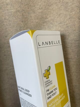 랑벨 내츄럴 딥 포어 클렌저 210ml (저자극 약산성 천연 클렌징 젤) — 5점을 준 리뷰어가 2022년 3월 올린 사용 사진