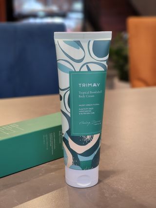 트리마이 주름개선 기능성의 퍼퓸 바디케어, 힐링 베리어 바디크림 3종 택1 — 5점을 준 리뷰어가 2022년 9월 올린 사용 사진