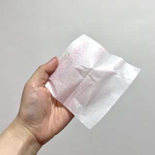 [갸스비] 메이크업은 그대로, 피지만 쏙 - BB킵 오일컨트롤 파우더 페이퍼 — 5점을 준 리뷰어가 2021년 6월 올린 사용 사진