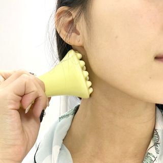 데저트에센스 비정제냉압착 퓨어 호호바오일 59ml — 4.5점을 준 리뷰어가 2023년 10월 올린 사용 사진