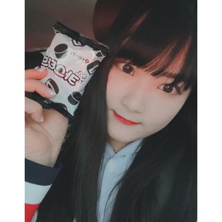 롯데제과 까망카스타드 더블초코 — 5점을 준 리뷰어가 2021년 5월 올린 사용 사진