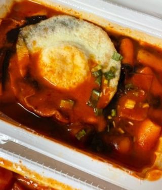 죠스떡볶이 [죠스푸드] 짜빠떡볶이+떡또그+범벅만두 신메뉴 3종 — 5점을 준 리뷰어가 2023년 2월 올린 사용 사진