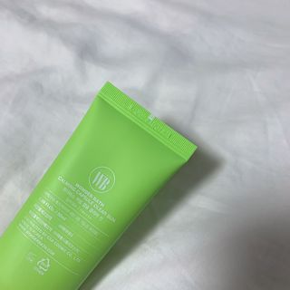 성분에디터 원더바스 카밍 캡슐 클리어 선 — 5점을 준 리뷰어가 2021년 6월 올린 사용 사진
