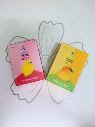 비타앤C 레몬맛, 망고맛 — 5점을 준 리뷰어가 2021년 4월 올린 사용 사진