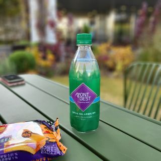 몽베스트 Montbest with Sparkling water Plain 20병 — 5점을 준 리뷰어가 2021년 11월 올린 사용 사진