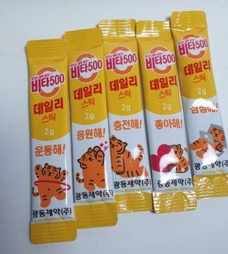 광동생활건강 [광동] 비타 500 데일리 스틱 VB, VC를 함유한 멀티비타민 30포+30포 — 5점을 준 리뷰어가 2022년 7월 올린 사용 사진