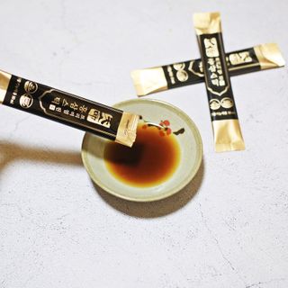 헬스업_천명진프리미엄홍삼스틱_10ml x 30포 — 5점을 준 리뷰어가 2021년 1월 올린 사용 사진