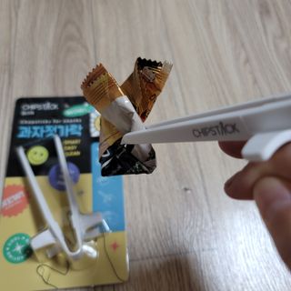 칩스틱 과자젓가락 게이밍젓가락 2ea / KC인증 식품용 — 5점을 준 리뷰어가 2021년 11월 올린 사용 사진