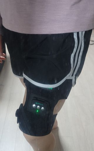 미라클헬스케어 부위별 EMS 저주파 마사지기 5종 — 5점을 준 리뷰어가 2023년 3월 올린 사용 사진