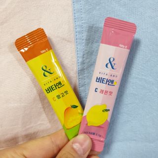 비타앤C 레몬맛, 망고맛 — 5점을 준 리뷰어가 2021년 4월 올린 사용 사진
