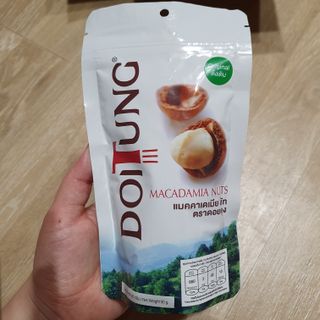 도이퉁 마카다미아 넛 90g  로얄 마카넛 오리지널 쏠트 허니 — 5점을 준 리뷰어가 2021년 3월 올린 사용 사진