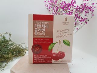 자연에온 가득담은 몽모랑시 타트체리 콜라겐 젤리스틱 — 3.5점을 준 리뷰어가 2021년 1월 올린 사용 사진
