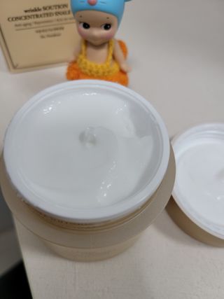 Dr.느루벗 느루벗 링클 솔루션 콘센트레이트 스네일 탄력 달팽이 크림 80g — 5점을 준 리뷰어가 2021년 3월 올린 사용 사진