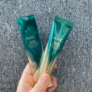 [NEW 탄력유턴 아이크림] AHC 유스 래스팅 리얼 아이크림 포 페이스 — 5점을 준 리뷰어가 2021년 3월 올린 사용 사진